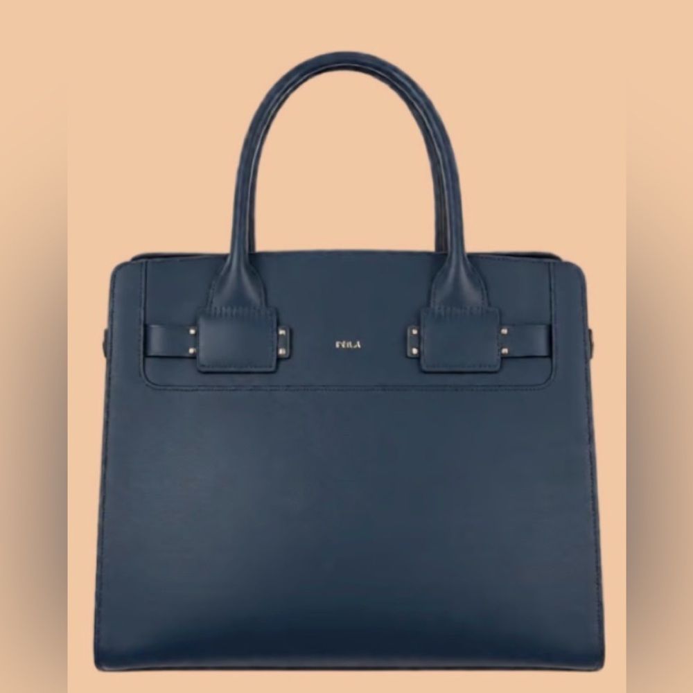 Furla medium leather bag